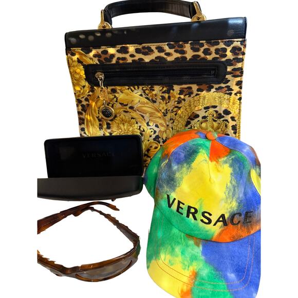 Boo Boo Bundle Fire Versace Bundle*3 Pieces*Handbag, NEW Hat, NEW Sunglasses - Picture 1 of 1